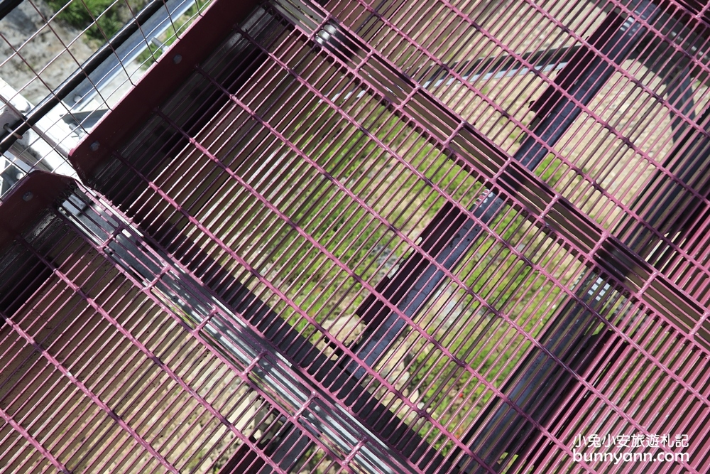 雙龍瀑布七彩吊橋一日遊，最大特色就是七彩吊橋及高落差的雙龍瀑布