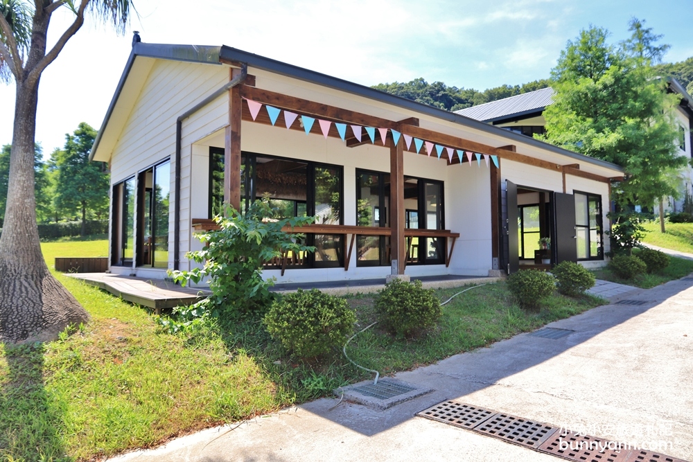新北【金山皇后鎮森林】泡湯、玩水、野餐、露營全搞定
