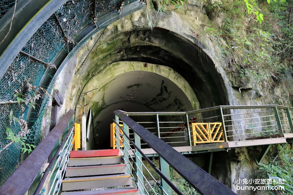 花蓮景點小錐麓步道，15分鐘攻略兩條吊橋與太魯閣河谷。