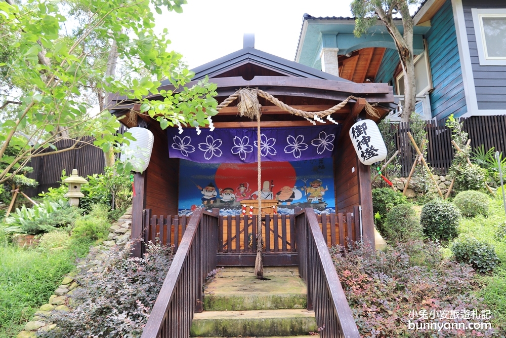 苗栗【綠意山莊】瞧見可愛的哈比屋、繽紛糖果屋、風車等豐富元素