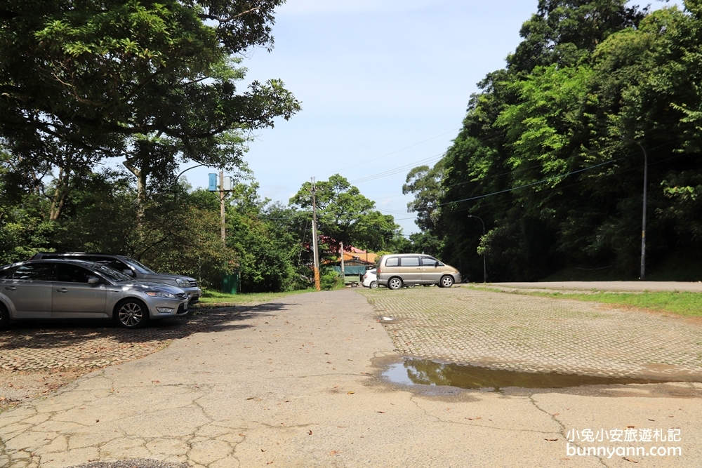汐止【秀峰瀑布】來回三十分鐘入門級瀑布步道，大尖山自然景點