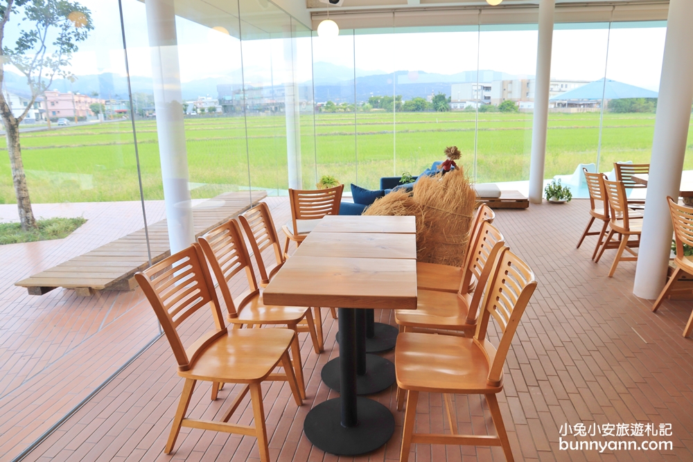 宜蘭「烏龜島」夢幻玻璃屋，夢幻水池、下午茶甜點一次收編。