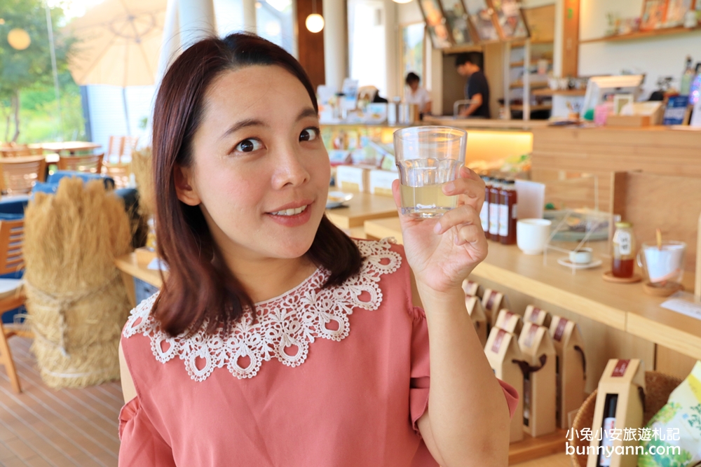 宜蘭「烏龜島」夢幻玻璃屋，夢幻水池、下午茶甜點一次收編。