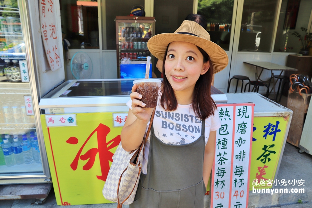 2025新北烏來景點一日遊，來去烏來老街吃美食搭台車賞瀑布