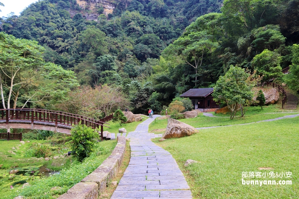 嘉義圓潭自然生態園區，入門級瀑布步道，10分鐘賞山澗飛瀑，森林健走好愜意~