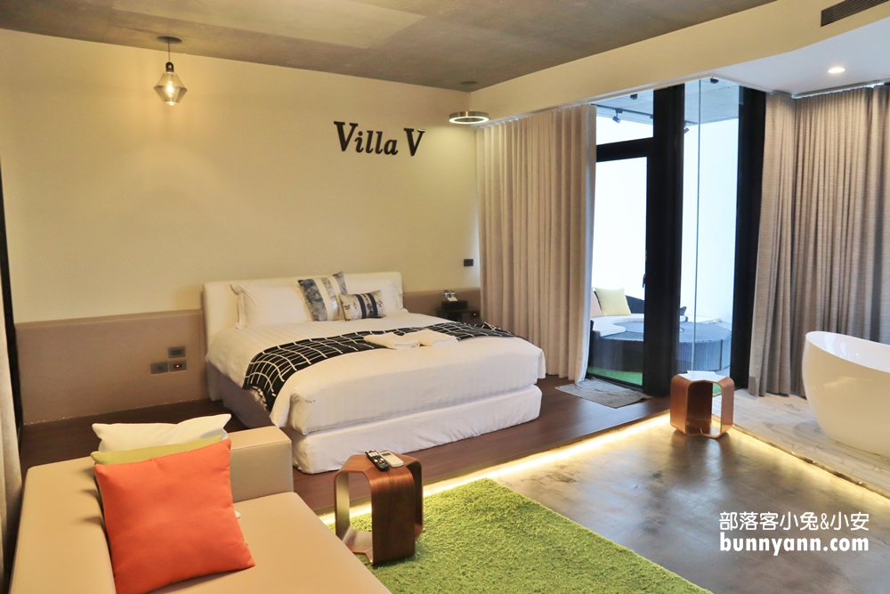 楊丞琳來過！Villa V宜蘭頂級會館，🌿落羽松溪畔划船，浮誇下午茶約會