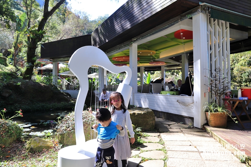 台中桃李河畔森林下午茶，森林小徑、池畔賞景，一起沐浴自然中