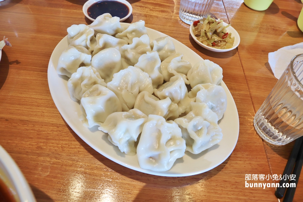 新竹》新景點！將軍村文青集散地，必吃翟九牛肉麵、假日市集，綠地公園散步去