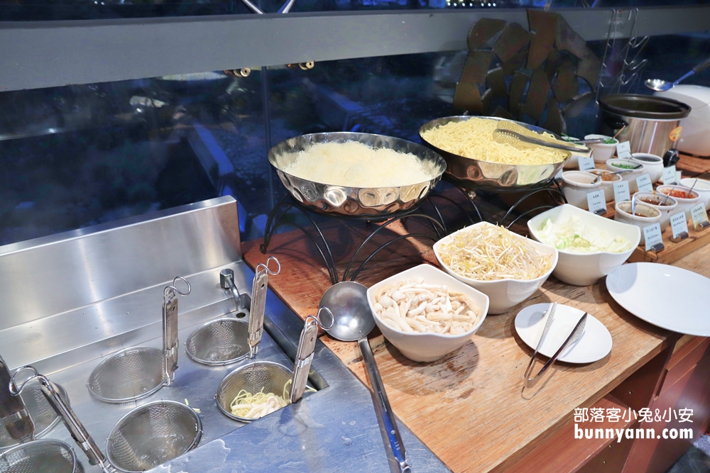 【泰安觀止溫泉會館】整理出泰安觀止房內環境、餐點介紹、泡湯環境、交通停車攻略