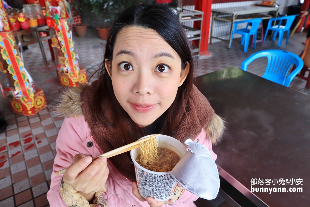 南投「中寮石龍宮」拿泡麵還願的超靈驗土地公廟，有拜有保佑！