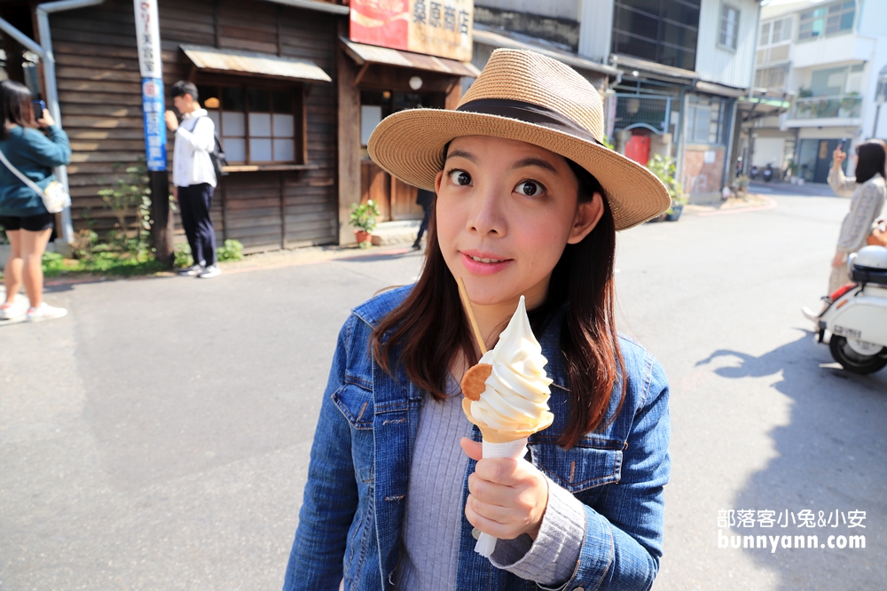 台南桑原商店跟旭峯號，炸甜甜雙胞胎、日式霜淇淋，秒飛日本昭和時代