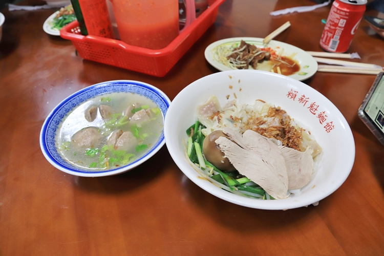 賴新魁麵店，三義排隊美食推薦，便宜經濟又實惠