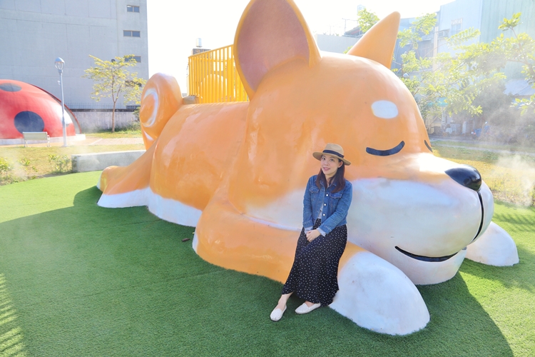 屏東勝利動物溜滑梯公園，可愛動物造型溜滑梯隨你玩