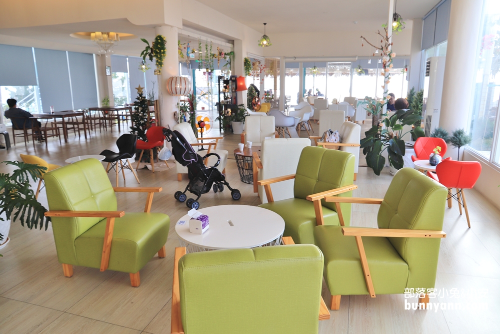 【茉莉灣海景咖啡餐廳】枋山遊憩區旁好美咖啡店，直接海景第一排視野