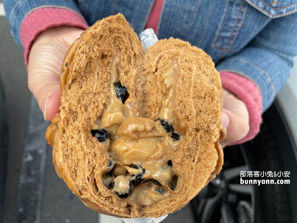 新竹城隍廟美食》精選10家城隍廟必吃推薦，從肉燥飯吃到雞蛋糕真滿足