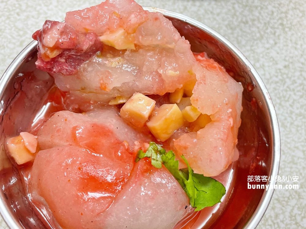 新竹城隍廟美食》精選10家城隍廟必吃推薦，從肉燥飯吃到雞蛋糕真滿足