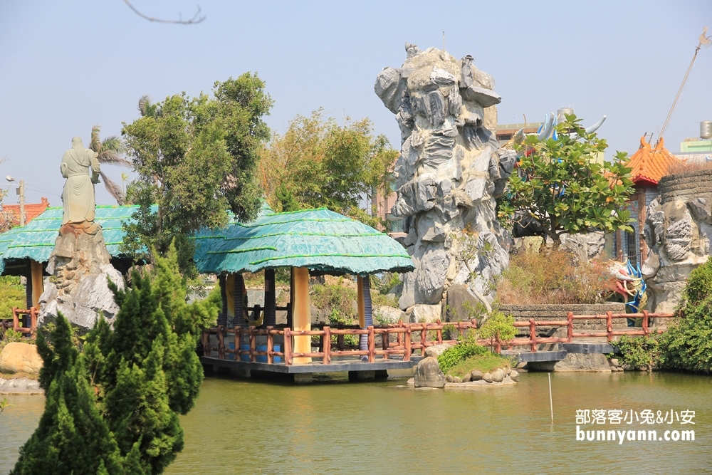 雲林人氣迷宮秘境！五年千歲公園，美拍全台最高彩虹彎橋