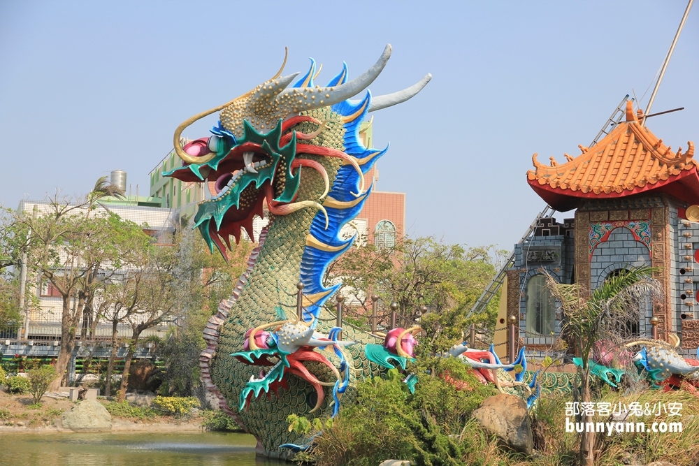 雲林人氣迷宮秘境！五年千歲公園，美拍全台最高彩虹彎橋