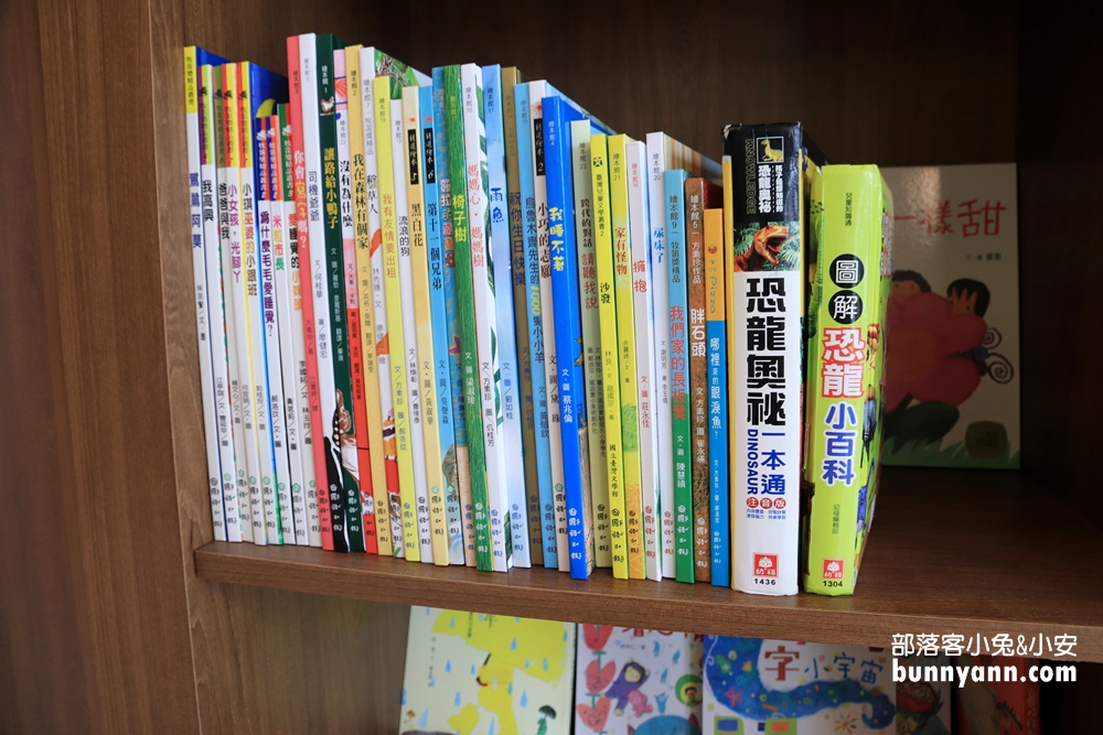 桃園》免費景點！經國特區快閃遛樂KID樂園，6米高溜滑梯、免費玩電動車超棒的！