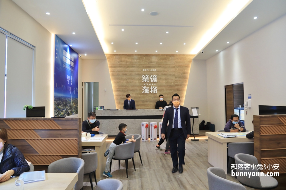 桃園》免費景點！經國特區快閃遛樂KID樂園，6米高溜滑梯、免費玩電動車超棒的！