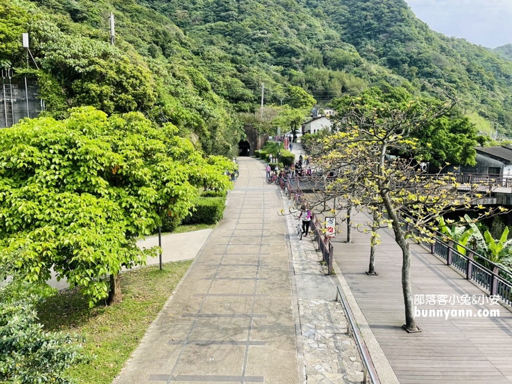 新北【福隆舊草嶺隧道】最詳細介紹，租腳踏車來一日遊