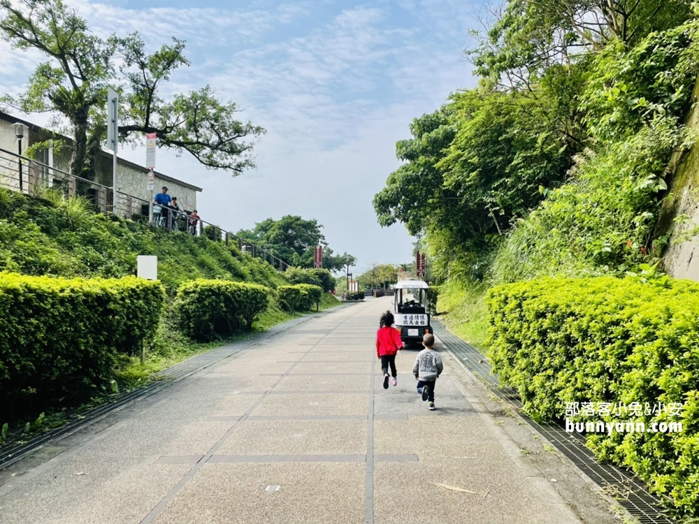 新北【福隆舊草嶺隧道】最詳細介紹，租腳踏車來一日遊