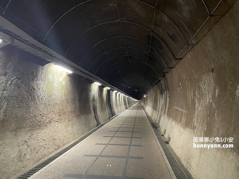 新北【福隆舊草嶺隧道】最詳細介紹，租腳踏車來一日遊