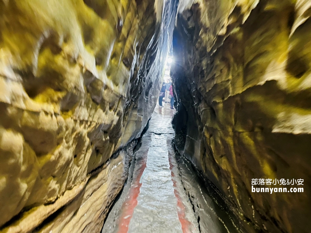 基隆【佛手洞】隱藏版私房景點仙洞巖，台版土耳其地下城探險!!