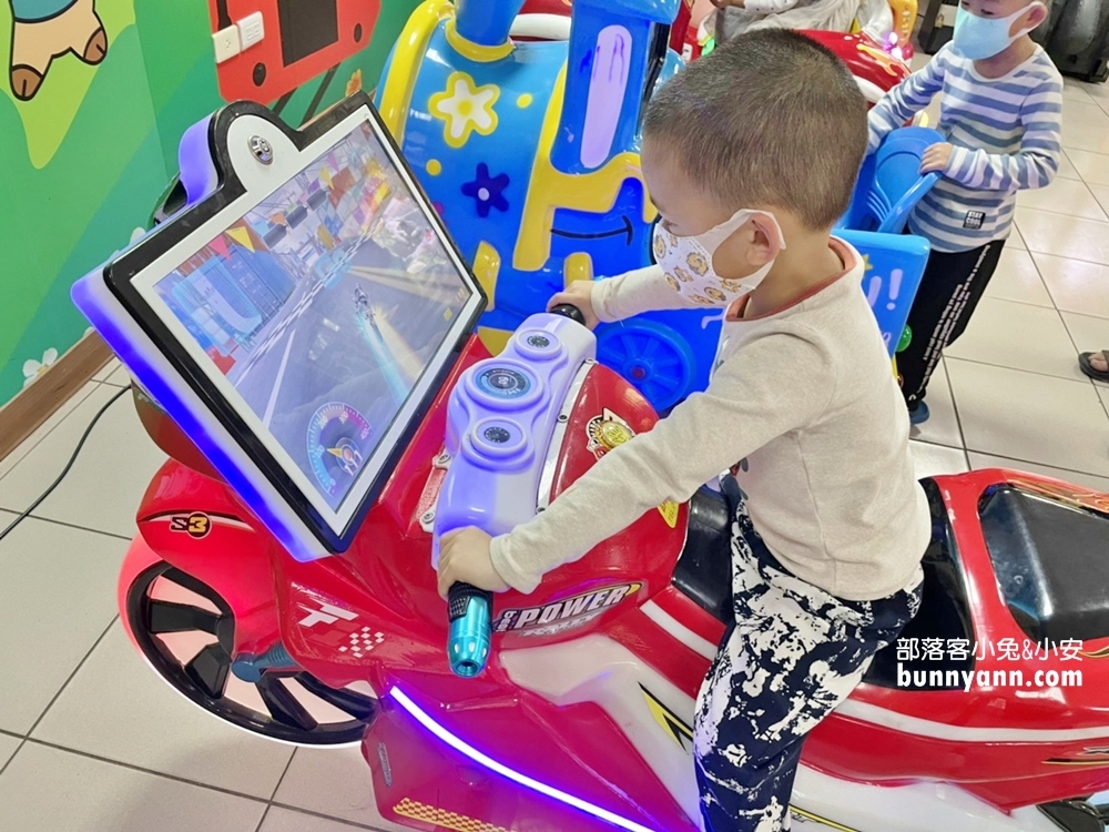 虎尾美食｜虎尾糖廠三明治冰
