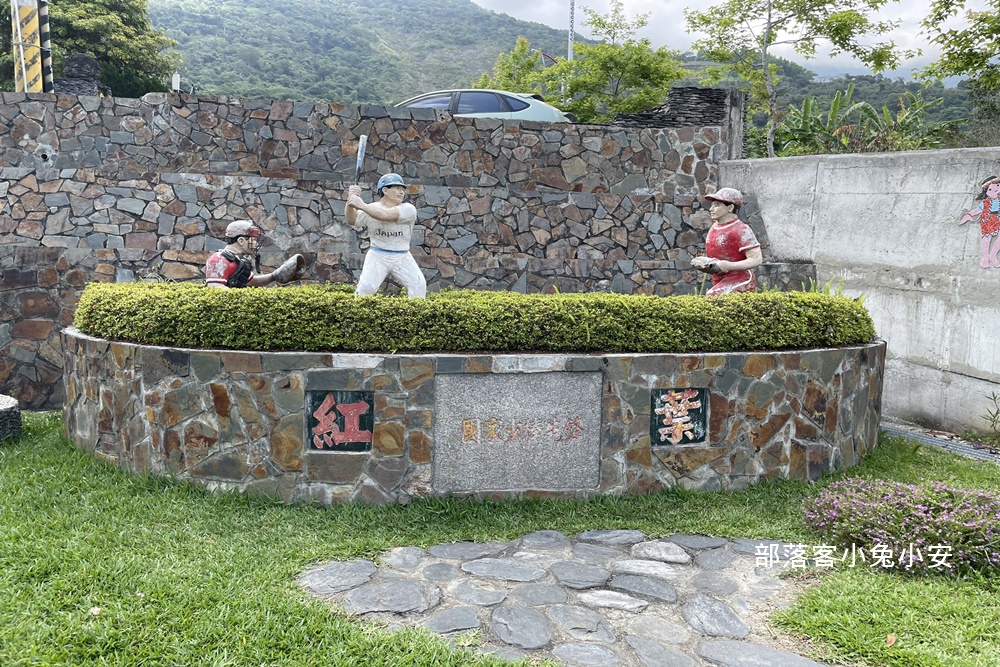 走路五分鐘可到的紅葉野溪溫泉，戶外咖必訪野溪牛奶湯浴!!