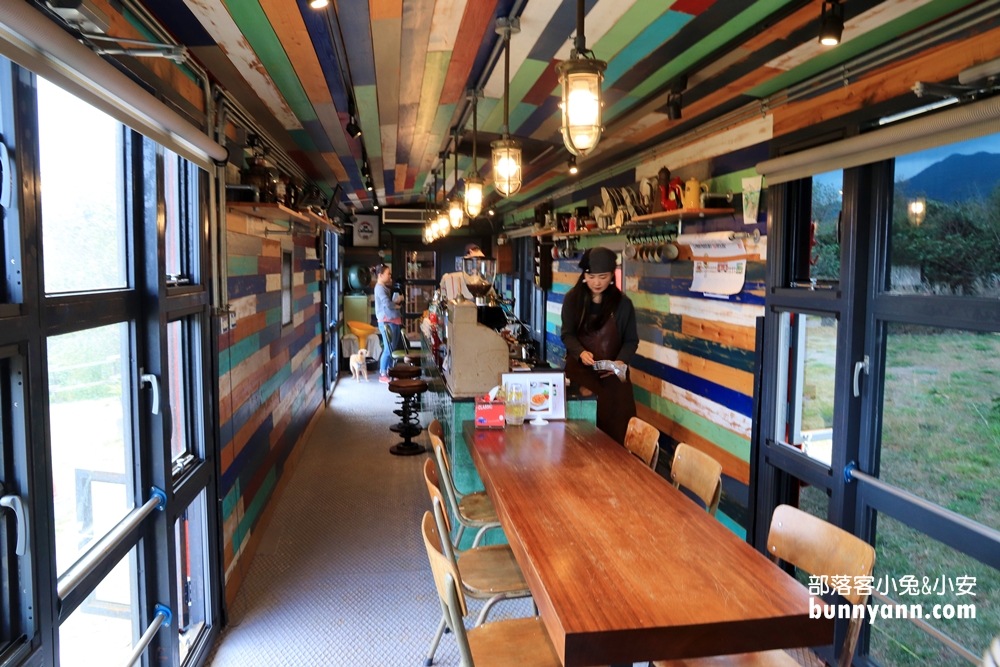 台東》都蘭咖啡車廂Coffee Box，美式復古車廂玩拍雜誌風，夢幻看海景點！