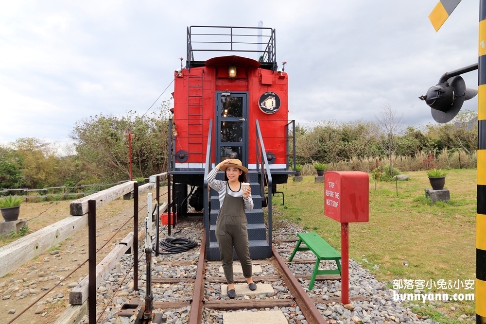 台東》都蘭咖啡車廂Coffee Box，美式復古車廂玩拍雜誌風，夢幻看海景點！