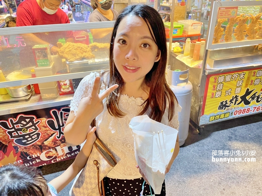 台東觀光夜市》推薦正氣路夜市美食攻略，阿鋐炸雞、烤肉刈包、蚵仔煎吃到爽