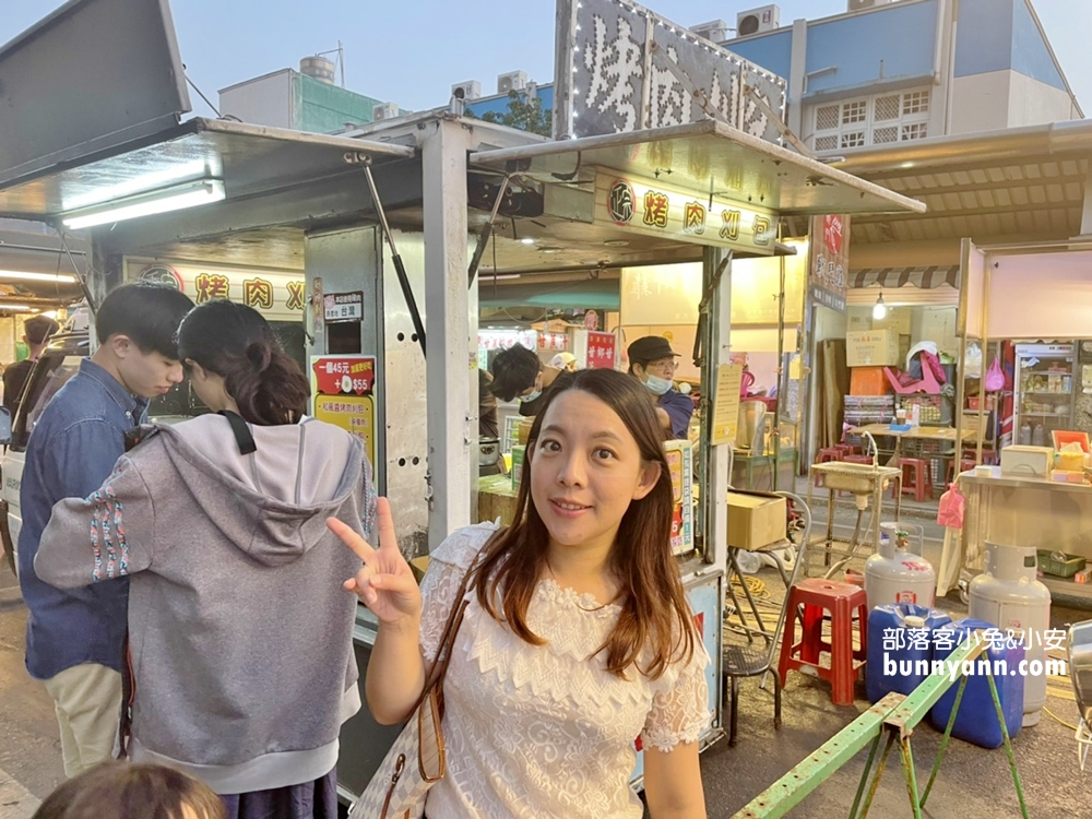 台東觀光夜市》推薦正氣路夜市美食攻略，阿鋐炸雞、烤肉刈包、蚵仔煎吃到爽