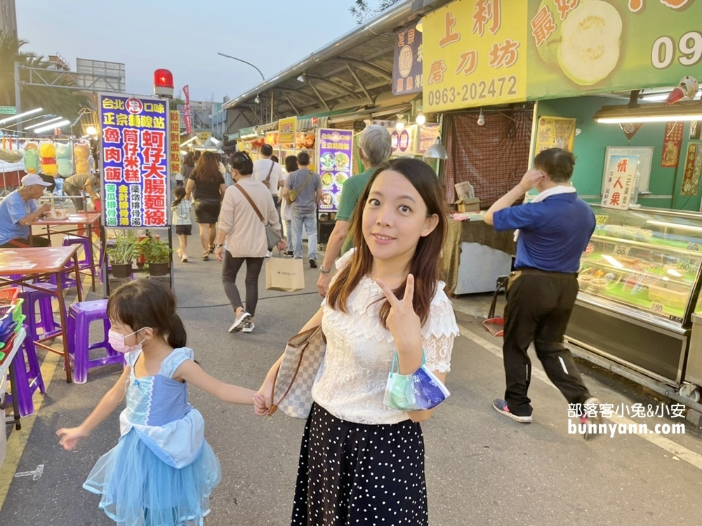 台東觀光夜市》推薦正氣路夜市美食攻略，阿鋐炸雞、烤肉刈包、蚵仔煎吃到爽