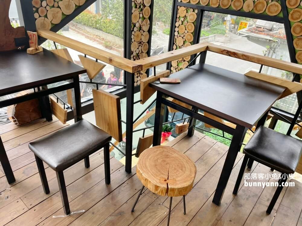 【哇哇哇大骨麵】比小孩手還粗的大骨麵，台東美食推薦