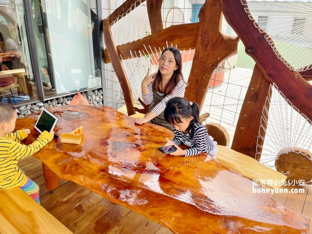 【哇哇哇大骨麵】比小孩手還粗的大骨麵，台東美食推薦