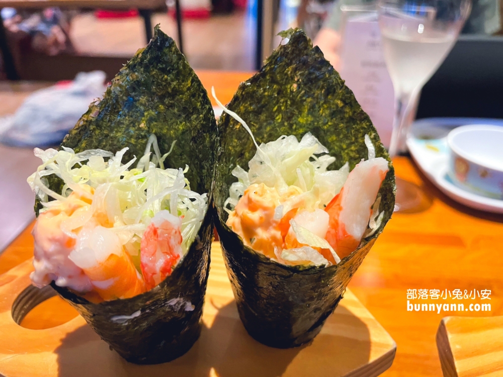 全台最大日式莊園！綠舞國際觀光飯店，餵水豚君、划船餵魚，穿上美美浴衣來渡假