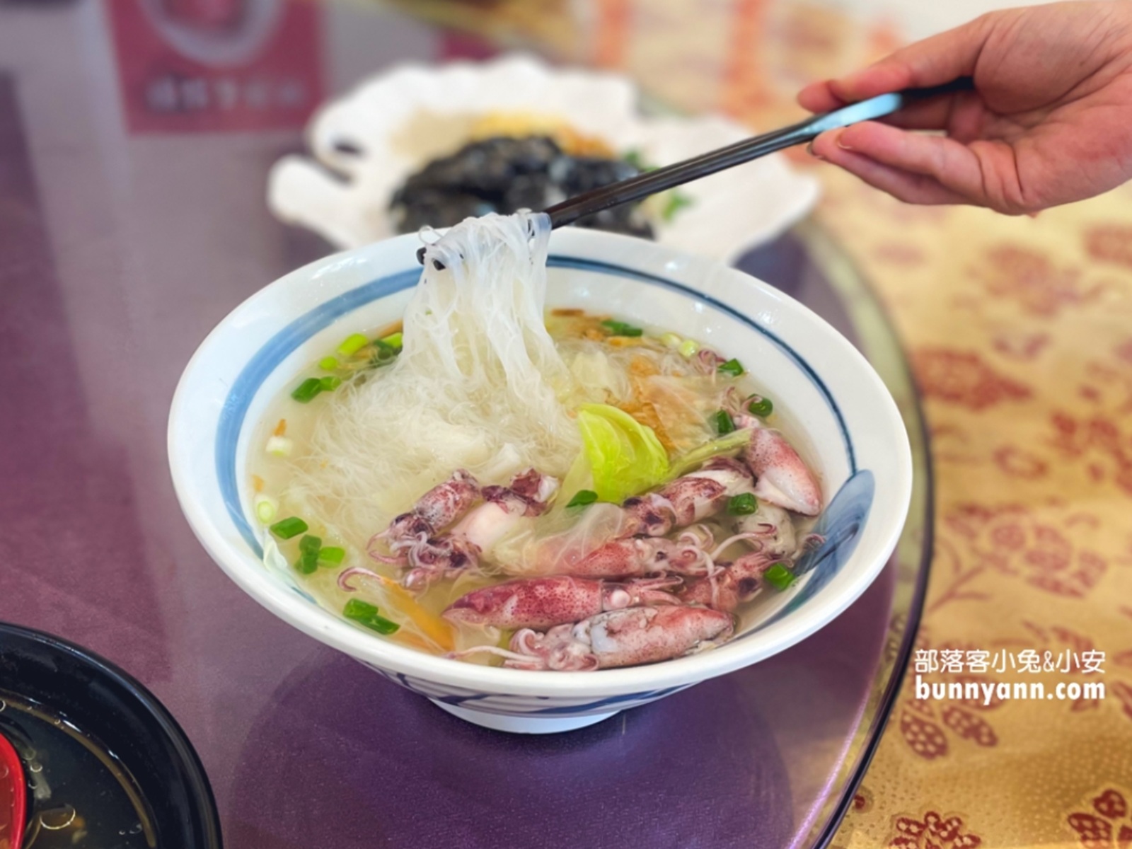 【金益鯊魚羹】深澳漁港美食推薦，老船長自己捕撈現流海產!!