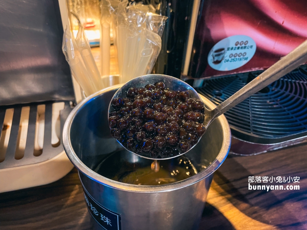 台北美食推薦！辛巴適麻辣鍋，一個人最低599享麻辣鍋，還有新鮮芒果冰療癒心靈