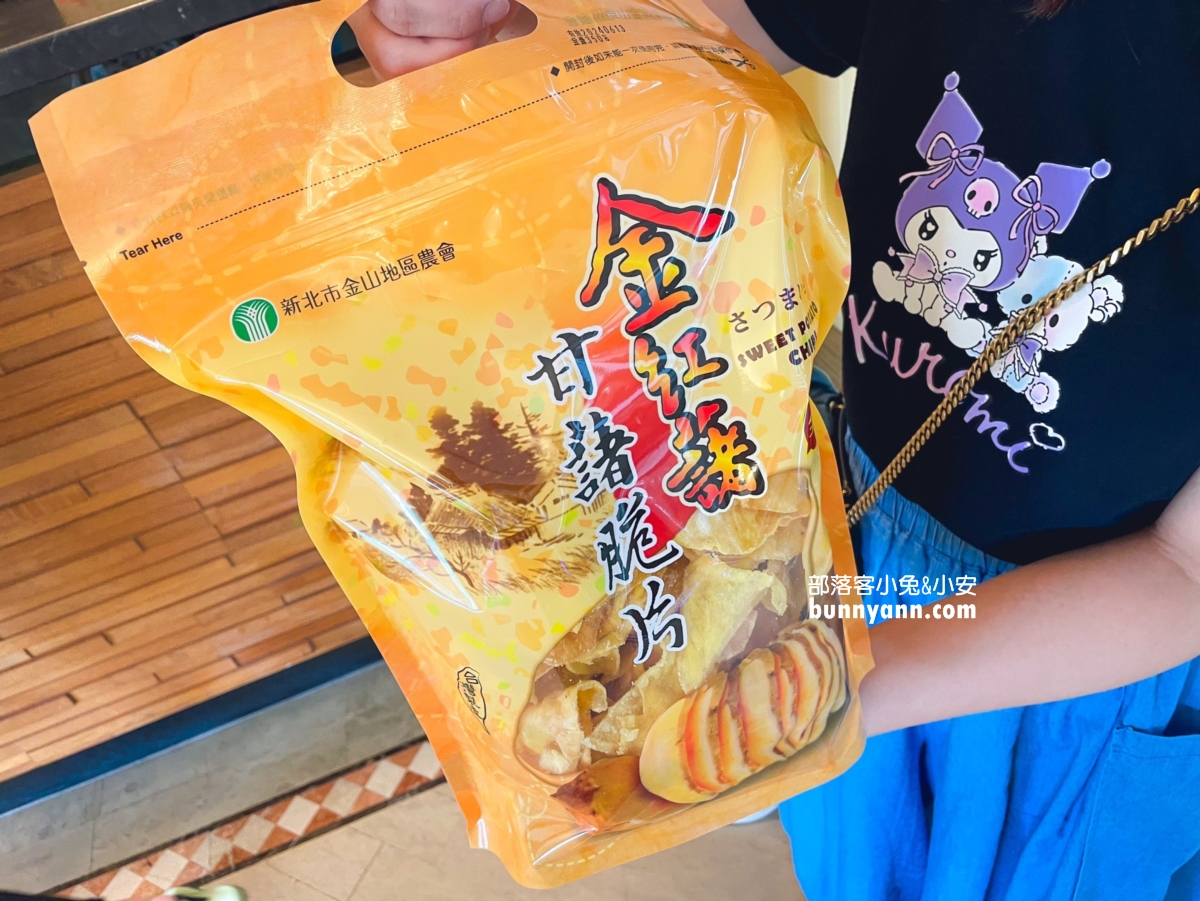 【陽明山天籟渡假酒店】從飯店前就能欣賞到陽明山的美麗風光，開車前往金山老街只需約15分鐘，地點超方便！