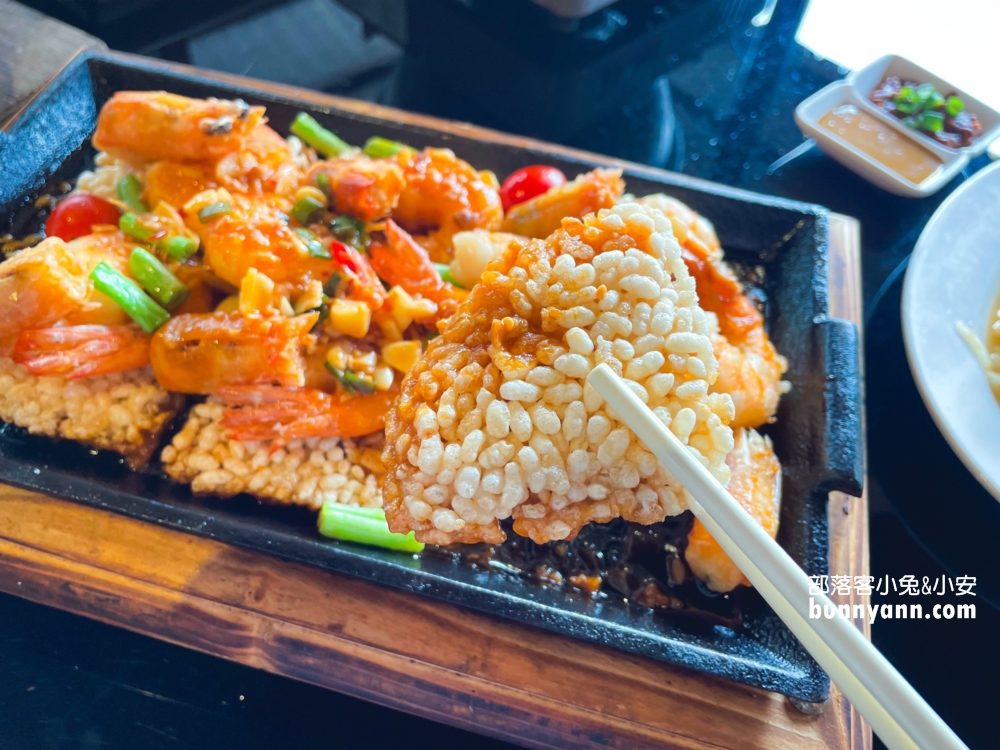 台中🔥【易鼎活蝦台中店】專賣著泰國蝦料理的南洋風活蝦餐廳