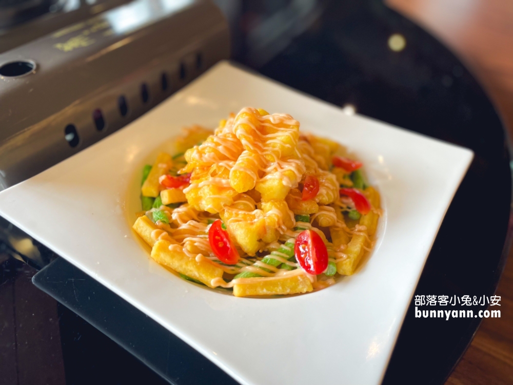 台中🔥【易鼎活蝦台中店】專賣著泰國蝦料理的南洋風活蝦餐廳