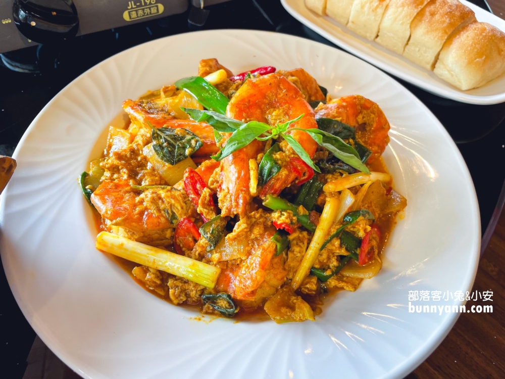台中🔥【易鼎活蝦台中店】專賣著泰國蝦料理的南洋風活蝦餐廳