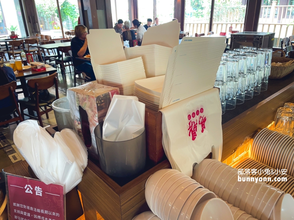 台中🔥【易鼎活蝦台中店】專賣著泰國蝦料理的南洋風活蝦餐廳