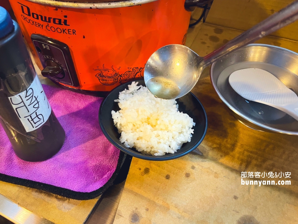 宜蘭【火山爆發雞】真好吃，出爐速度快到出現殘影，皮脆雞嫩又多汁。