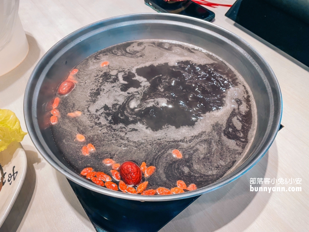 中壢【羊老大吃到飽】CP值很高的羊肉&牛肉爐吃到飽(不收服務費)