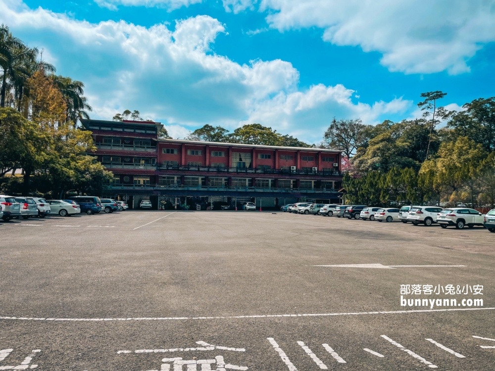 南庄「獅頭山勸化堂」藏在山裡的小百岳步道，戶外好停車真棒