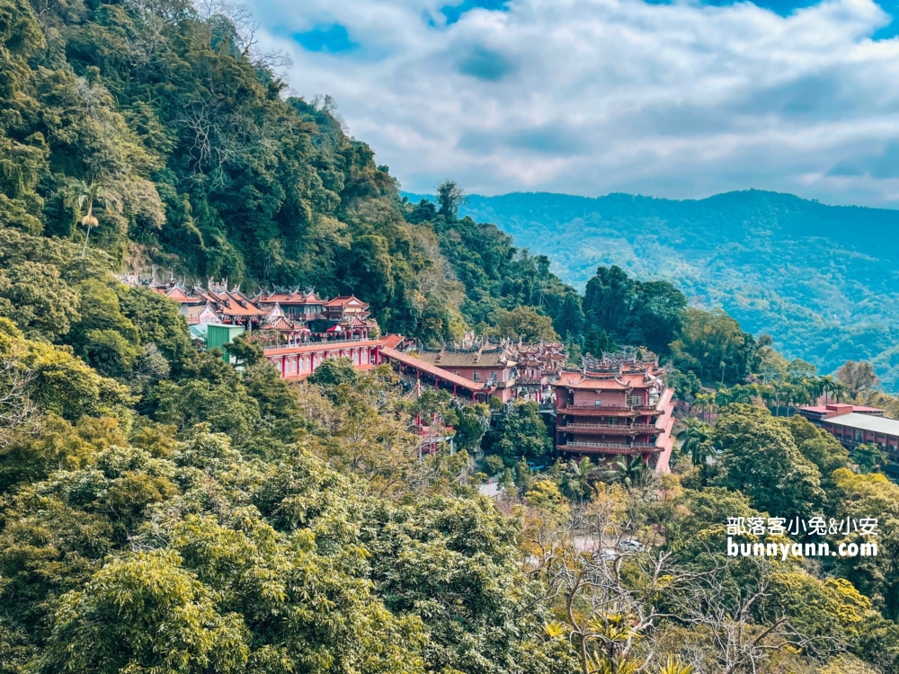 南庄「獅頭山勸化堂」藏在山裡的小百岳步道，戶外好停車真棒
