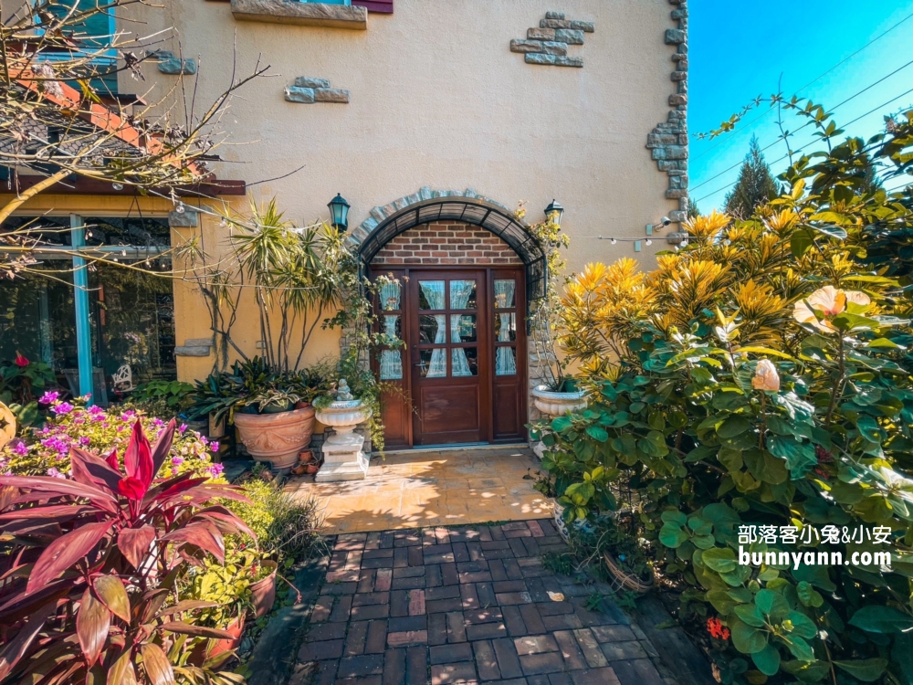嘉義【朵拉拉的夢想花園】藏在東石鄉內充滿綠意的景觀咖啡廳